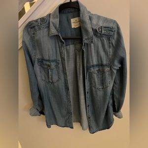 American Eagle Outfitters Chambray button-up shirt